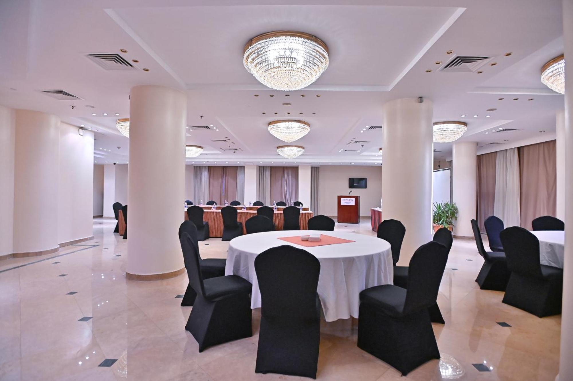 Swiss Inn Nile Hotel Giza Buitenkant foto
