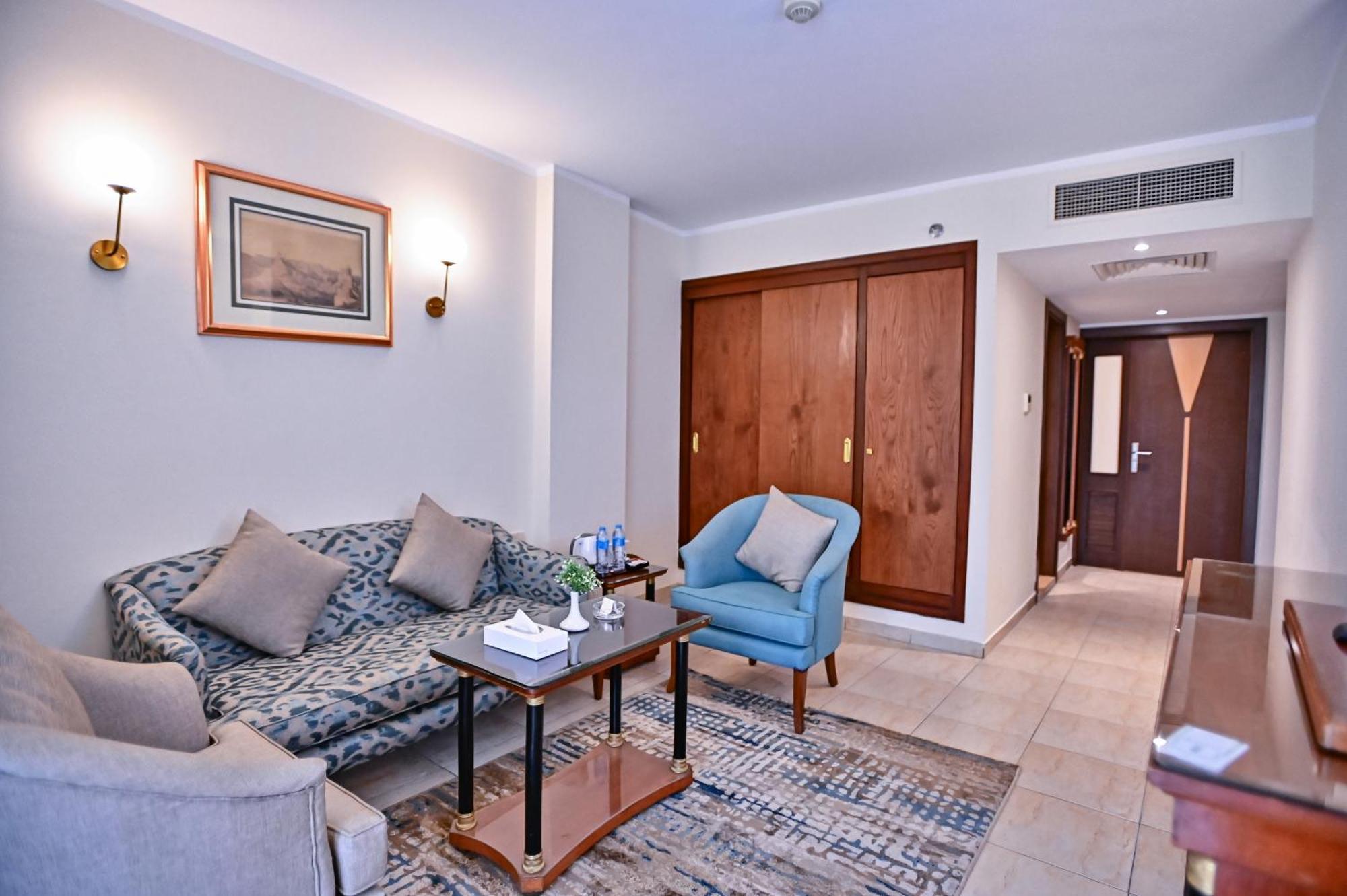 Swiss Inn Nile Hotel Giza Buitenkant foto
